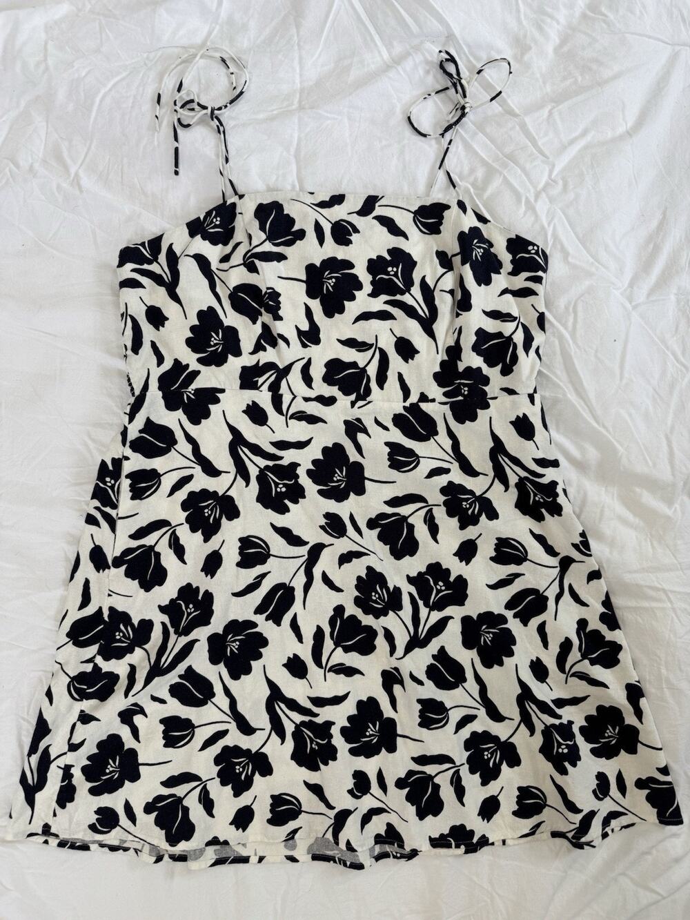 Old Navy Linen Blend Black White Floral Smocked Strappy Square Neck Sundress XXL